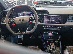 Audi RS3 Sportback 8 navigation