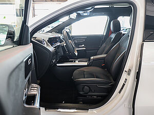 Mercedes-Benz GLA 35 AMG 4M Premium 10 navigation