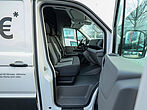 Volkswagen Crafter KA 35 mittellang Hochdach FWD 2