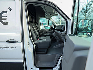 Volkswagen Crafter KA 35 mittellang Hochdach FWD 2 navigation