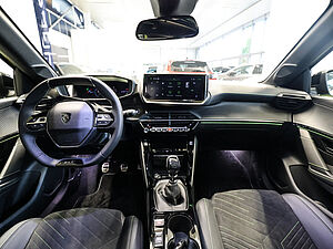 Peugeot 208 GT PureTech 100 6 navigation