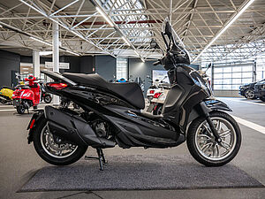 Piaggio Beverly 400 3 navigation