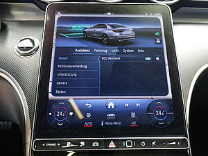 Mercedes-Benz C 300 e AMG Sport Advanced 12 navigation
