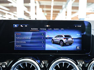 Mercedes-Benz GLA 35 AMG 4M Premium 13 navigation