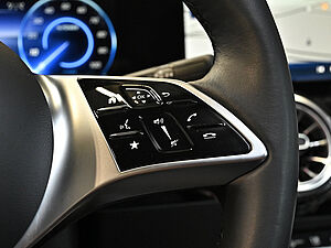 Mercedes-Benz EQA 300 4M Progressive Advanced Facelift 17 navigation
