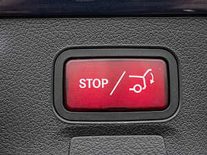 Mercedes-Benz CLA 250 e SB AMG 22 navigation