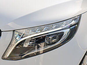 Mercedes-Benz V 250 d EDITION Lang 31 navigation