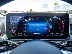 Mercedes-Benz C 180 T Avantgarde Advanced 13 navigation