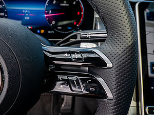 Mercedes-Benz GLC 220 d 4M AMG Line 13 navigation