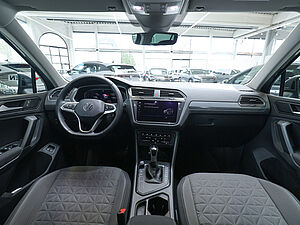 Volkswagen Tiguan Life 1,4 l eHybrid DSG 9 navigation