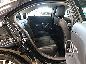Mercedes-Benz A 200 Limo Progressive Advanced 4 navigation