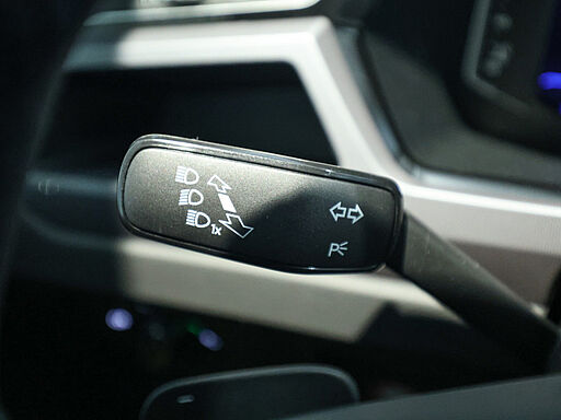 Volkswagen Touran Highline 2.0 TDI DSG 29