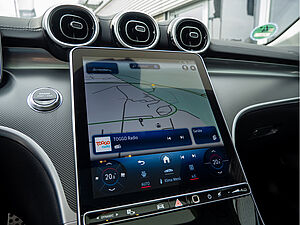 Mercedes-Benz C 200 T d AMG Line 10 navigation