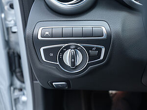 Mercedes-Benz C 200 4M Cabrio AMG Sport 29 navigation