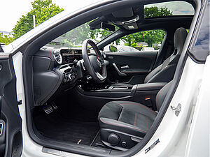 Mercedes-Benz CLA 250 SB 4M AMG Sport Premium 9 navigation