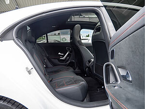 Mercedes-Benz CLA 220 d Coupé AMG Sport Advanced Plus 4 navigation