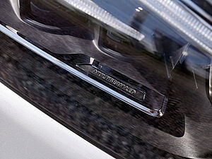 Mercedes-Benz B 200 AMG Line 32 navigation