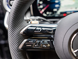 Mercedes-Benz GLC 200 4M AMG Line Advanced Plus 13 navigation