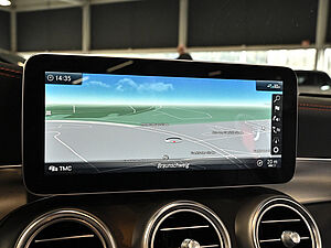Mercedes-Benz C 220 d Cabrio AMG Line 11 navigation