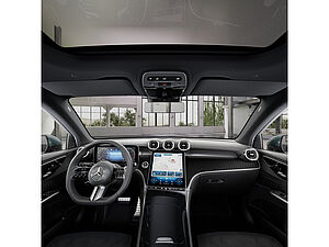 Mercedes-Benz GLC 220 d 4MATIC 13 navigation