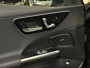 Mercedes-Benz C 300 d T AMG Sport Advanced Plus 27 navigation