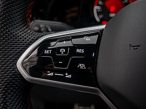 Volkswagen Golf VIII GTI Clubsport 2.0 TSI DSG 18 navigation