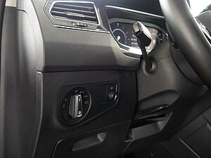 Volkswagen Tiguan Elegance 1,4 TSI eHybrid DSG 31 navigation