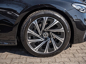 Mercedes-Benz E 220 d Avantgarde Advanced Plus 19" 5 navigation