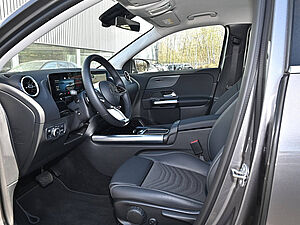 Mercedes-Benz GLA 180 Progressive 10 navigation