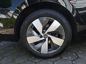 Volkswagen Passat Variant Business 1,5 l eTSI DSG 6 navigation