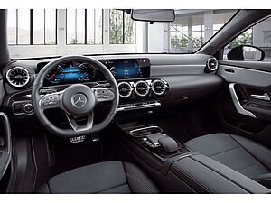 Mercedes-Benz A 250 e AMG Sport 2 navigation