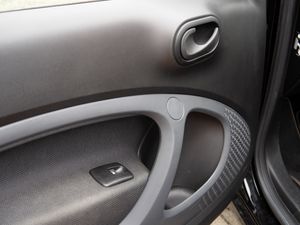 Smart fortwo coupe EQ DAB Klima Tempomat Bluetooth 25 navigation