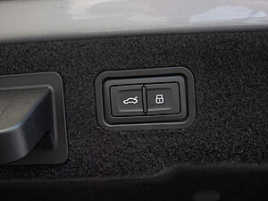 Audi A8 60 TFSI quattro 34 navigation