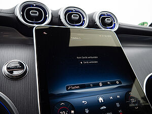 Mercedes-Benz GLC 200 4M AMG Line 13 navigation