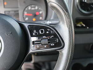 Mercedes-Benz Sprinter 316 CDI Koffer RWD L3 15 navigation