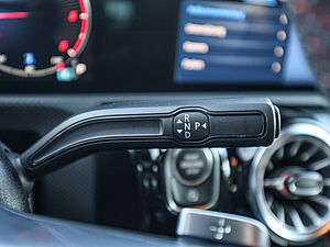 Mercedes-Benz CLA 220 d SB AMG Sport Premium 19" Memory 28 navigation