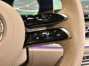 Mercedes-Benz E 220 d Coupé AMG Line 18 navigation