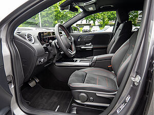 Mercedes-Benz GLA 220 d 4M AMG Sport Premium 9 navigation