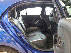 Mercedes-Benz A 220 4M AMG Sport Advanced Plus 4 navigation