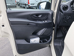 Mercedes-Benz Vito 114 CDI Lang 27 navigation