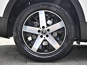 Mercedes-Benz GLB 220 4M Progressive Advanced 8 navigation