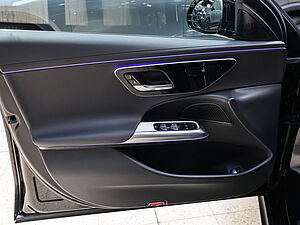 Mercedes-Benz E 220 d Avantgarde Advanced 19" 29 navigation