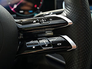 Mercedes-Benz E 220 d AMG Sport Advanced 18 navigation