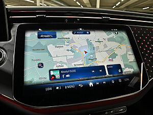 Mercedes-Benz E 200 T Avantgarde Advanced Plus 11 navigation