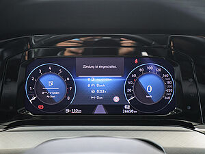 Volkswagen Golf VIII Life 1,0 l TSI 27 navigation