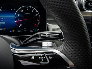 Mercedes-Benz GLC 300 4M AMG Sport Premium 17 navigation