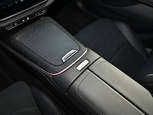 Mercedes-Benz E 220 d T AMG Line 14 navigation