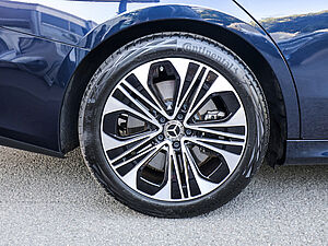 Mercedes-Benz E 300 de T Avantgarde Advanced Plus 5 navigation