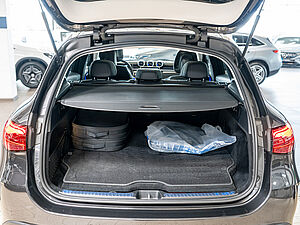 Mercedes-Benz GLC 300 de 4M AMG Sport Advanced Plus 28 navigation