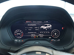 Audi Q2 35 TFSI S Line Black S Tronic 19 navigation